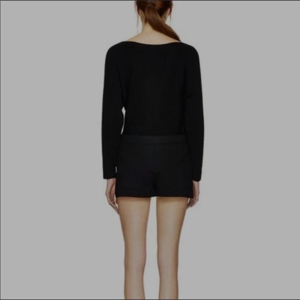 Aritzia Wilfred Free Liah Skort  Black Faux Leather front size S - Picture 2 of 9